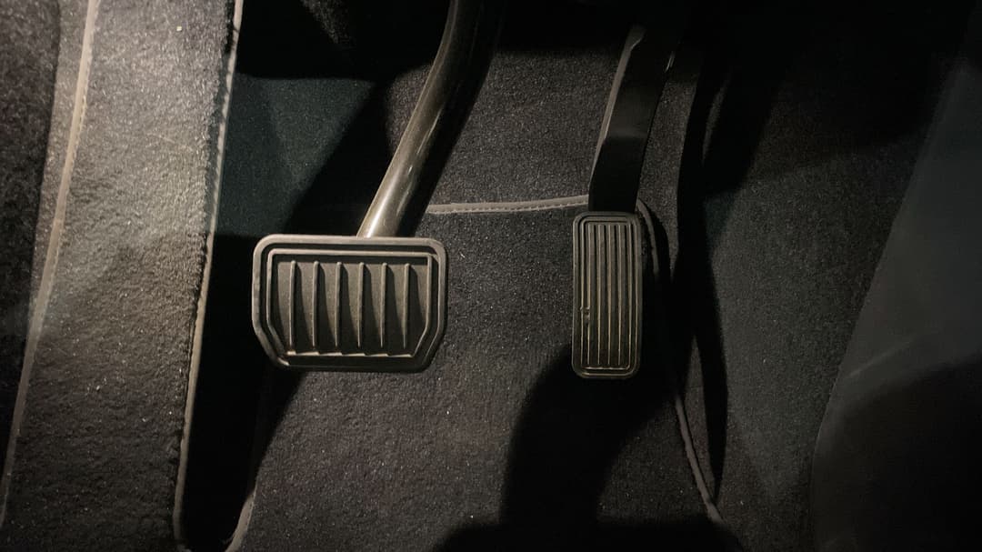 2023 Tesla Model Y Rear-wheel Drive, Automatic, 21676 km, Pedals and Footmat
