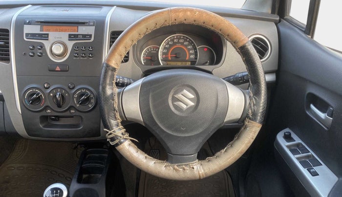 2012 Maruti Wagon R 1.0 VXI, Petrol, Manual, 35,341 km, Steering Wheel Close Up