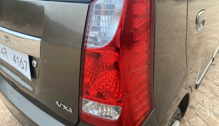 2012 Maruti Wagon R 1.0 VXI, Petrol, Manual, 35,341 km, Right tail light - Minor scratches