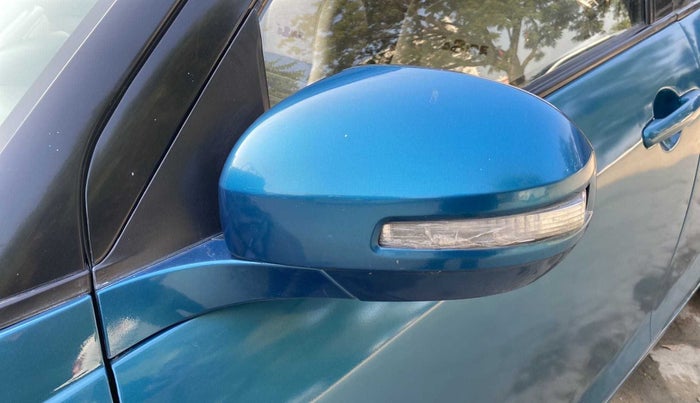 2012 Maruti Swift Dzire VXI, Petrol, Manual, 72,467 km, Left rear-view mirror - Indicator light has minor damage