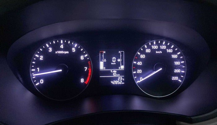 2017 Hyundai Elite i20 SPORTZ 1.2, Petrol, Manual, 42,901 km, Odometer Image