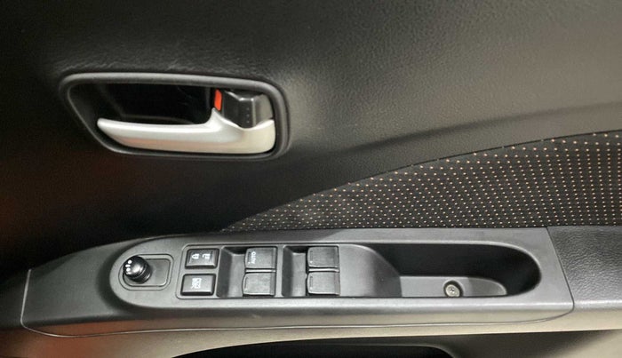 2018 Maruti Celerio X ZXI AMT, Petrol, Automatic, 35,059 km, Driver Side Door Panels Control
