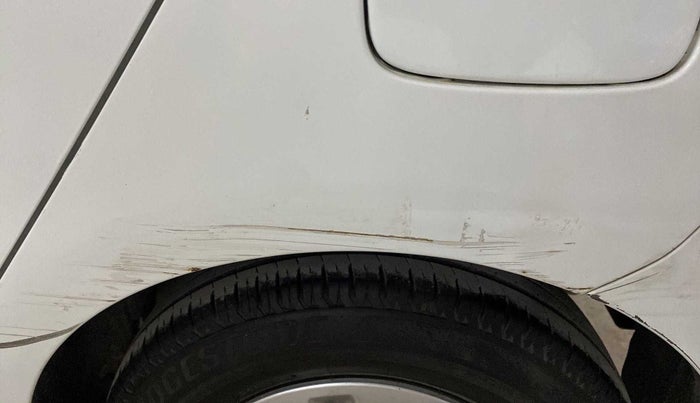 2010 Hyundai i10 MAGNA 1.2, Petrol, Manual, 79,204 km, Left quarter panel - Slightly dented