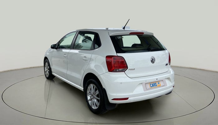 2016 Volkswagen Polo HIGHLINE1.2L, Petrol, Manual, 1,17,907 km, Left Back Diagonal