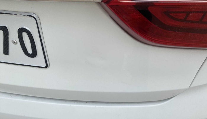 2018 Hyundai Xcent SX 1.2, Petrol, Manual, 59,627 km, Dicky (Boot door) - Slightly dented