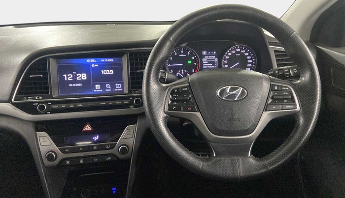 2018 Hyundai New Elantra 2.0 SX AT PETROL, Petrol, Automatic, 51,533 km, Steering Wheel Close Up