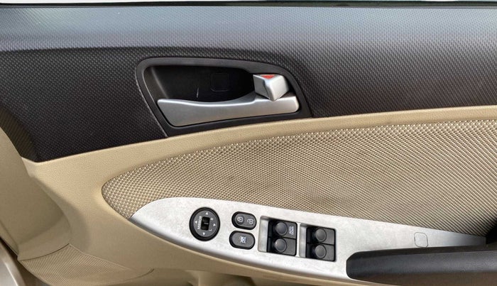 2011 Hyundai Verna FLUIDIC 1.4 VTVT, Petrol, Manual, 21,308 km, Driver Side Door Panels Control