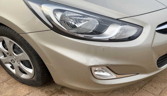 2011 Hyundai Verna FLUIDIC 1.4 VTVT, Petrol, Manual, 21,308 km, Front bumper - Minor scratches