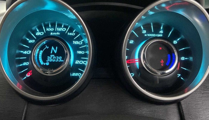 2019 Mahindra XUV500 W7, Diesel, Manual, 36,039 km, Odometer Image