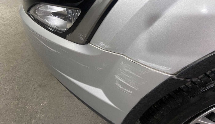 2019 Mahindra XUV500 W7, Diesel, Manual, 36,039 km, Front bumper - Minor scratches