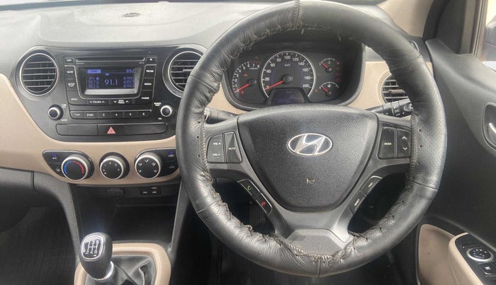 2015 Hyundai Grand i10 SPORTZ 1.2 KAPPA VTVT, Petrol, Manual, 40,237 km, Steering Wheel Close Up