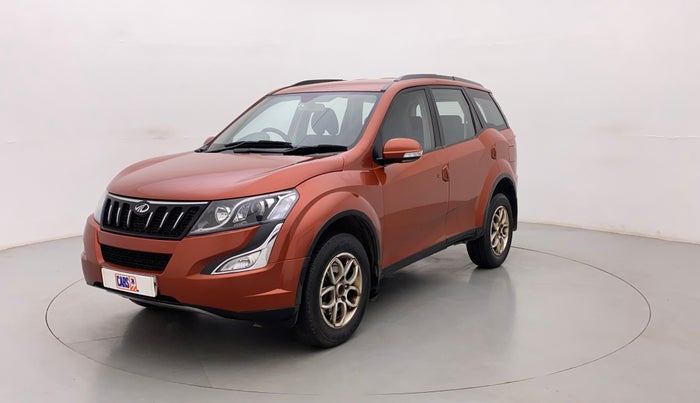 2016 Mahindra XUV500 W6 AT, Diesel, Automatic, 65,314 km, Left Front Diagonal