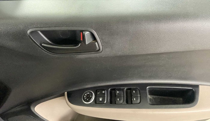 2016 Hyundai Grand i10 MAGNA AT 1.2 KAPPA VTVT, Petrol, Automatic, 49,376 km, Driver Side Door Panels Control