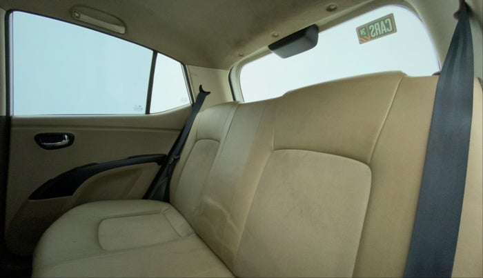 2013 Hyundai i10 MAGNA 1.1, Petrol, Manual, 63,462 km, Right Side Rear Door Cabin