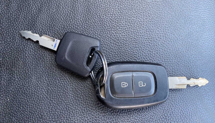 2018 Datsun Redi Go T (O), Petrol, Manual, 7,472 km, Key Close Up