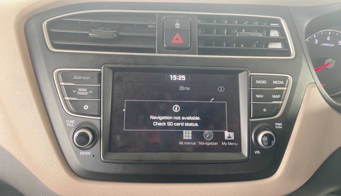 2020 Hyundai Elite i20 SPORTZ PLUS 1.2, Petrol, Manual, 32,837 km, Infotainment system - GPS Card not working/missing