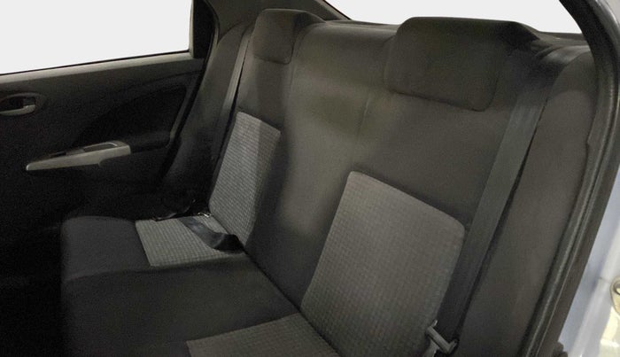 2011 Toyota Etios V, Petrol, Manual, 59,788 km, Right Side Rear Door Cabin
