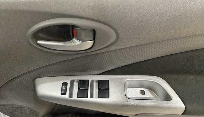 2011 Toyota Etios V, Petrol, Manual, 59,788 km, Driver Side Door Panels Control