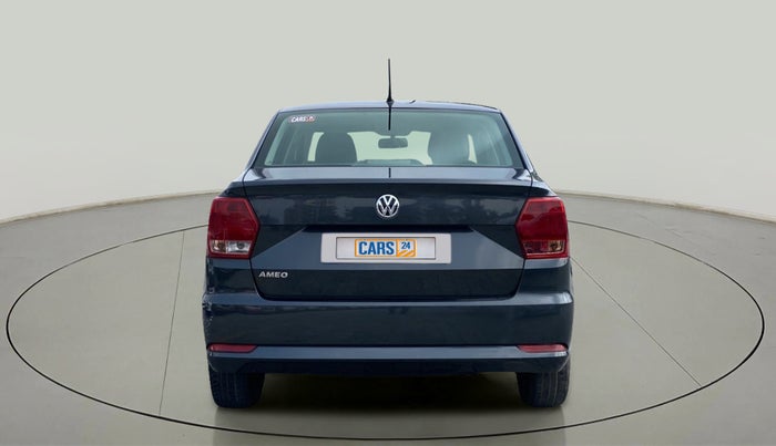2018 Volkswagen Ameo COMFORTLINE 1.0L, Petrol, Manual, 39,694 km, Back/Rear