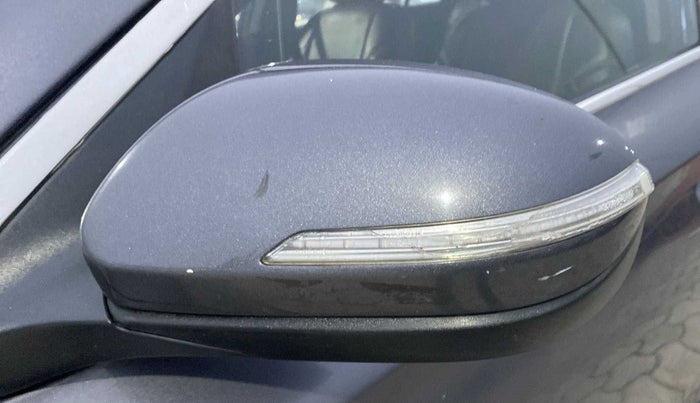 2018 Hyundai Elite i20 SPORTZ 1.2, Petrol, Manual, 62,379 km, Left rear-view mirror - Indicator light has minor damage