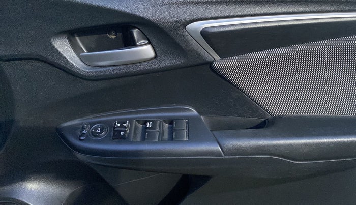 2018 Honda WR-V 1.2L I-VTEC VX MT, Petrol, Manual, 22,818 km, Driver Side Door Panels Control