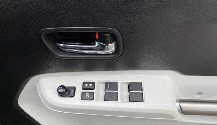2017 Maruti IGNIS ZETA 1.2 AMT, Petrol, Automatic, 15,628 km, Driver Side Door Panels Control