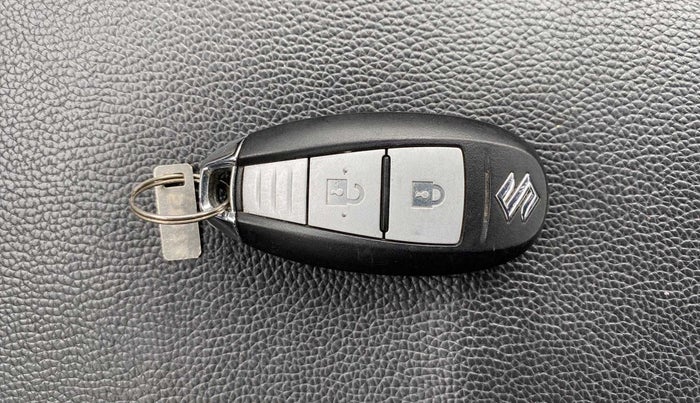 2017 Maruti IGNIS ZETA 1.2 AMT, Petrol, Automatic, 15,628 km, Key Close Up
