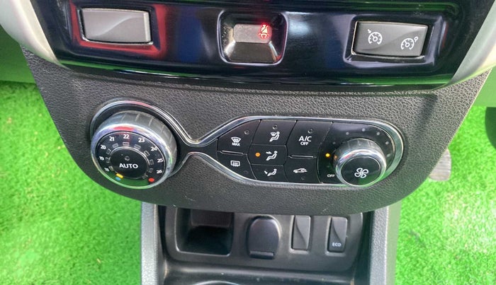 2019 Renault Duster 110 PS RXZ MT DIESEL, Diesel, Manual, 54,182 km, AC Unit - Directional switch has minor damage