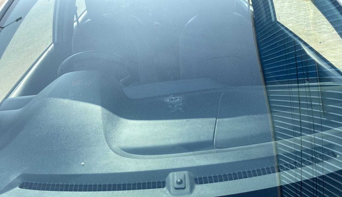2019 Honda BR-V 1.5L I-VTEC VX, Petrol, Manual, 57,346 km, Front windshield - Minor spot on windshield