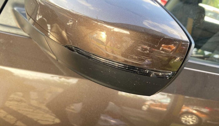 2017 Volkswagen Polo TRENDLINE 1.2L PETROL, Petrol, Manual, 32,595 km, Left rear-view mirror - Minor scratches