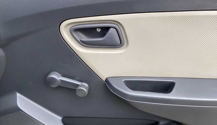 2015 Maruti Alto K10 LXI CNG, CNG, Manual, 62,148 km, Driver Side Door Panels Control