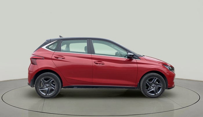 2022 Hyundai NEW I20 SPORTZ 1.2 MT DUAL TONE, Petrol, Manual, 19,649 km, Right Side View
