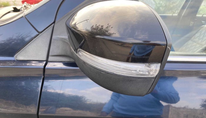 2020 Tata TIGOR XZA PLUS PETROL, Petrol, Automatic, 29,121 km, Left rear-view mirror - Indicator light has minor damage