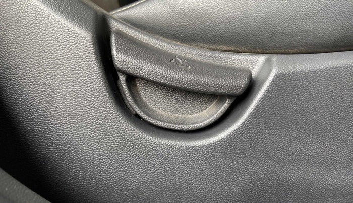 2015 Hyundai Grand i10 MAGNA 1.2 KAPPA VTVT, Petrol, Manual, 71,939 km, Driver Side Adjustment Panel