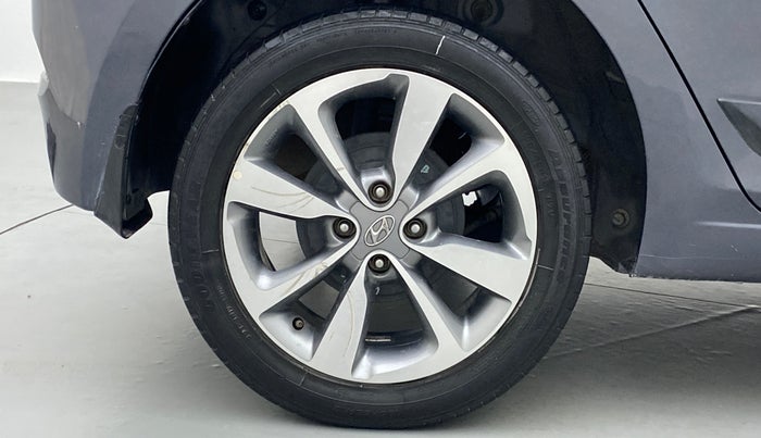 2017 Hyundai Elite i20 1.4 CRDI ASTA (O), Diesel, Manual, 45,545 km, Right Rear Wheel