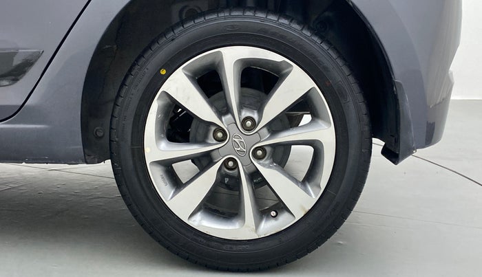 2017 Hyundai Elite i20 1.4 CRDI ASTA (O), Diesel, Manual, 45,545 km, Left Rear Wheel