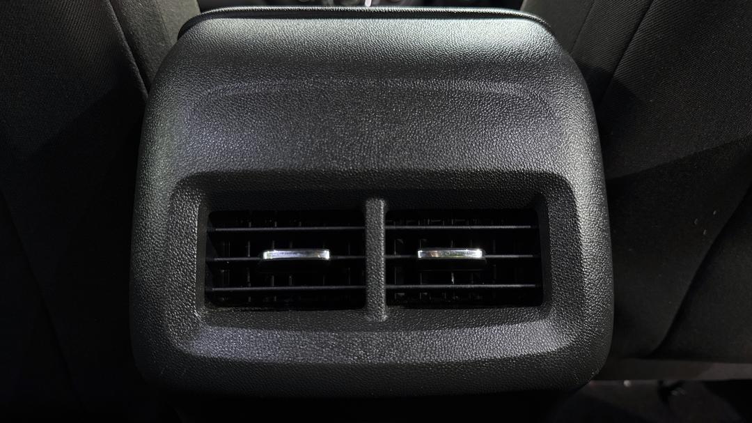 2019 Holden Equinox Lt Black Edition (FWD), Automatic, 88034 km, Rear A/C Vent