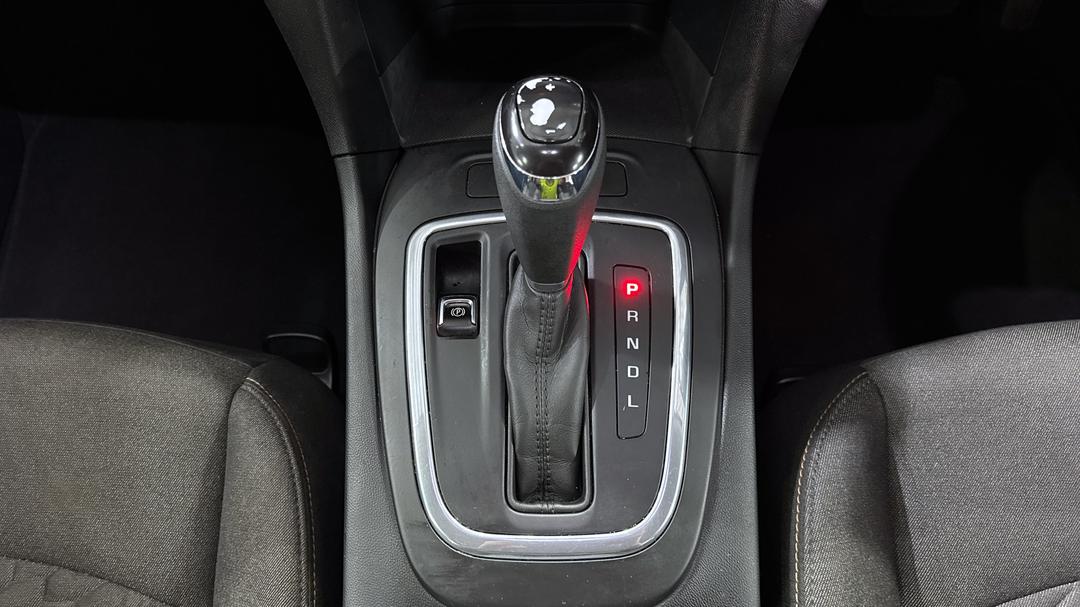 2019 Holden Equinox Lt Black Edition (FWD), Automatic, 88034 km, Gear Lever 
