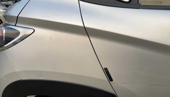 2018 Mahindra KUV 100 NXT K2 P 6 STR, Petrol, Manual, 52,257 km, Right quarter panel - Minor scratches