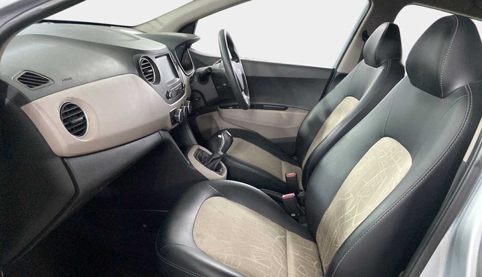 2019 Hyundai Grand i10 SPORTZ AT 1.2 KAPPA VTVT, Petrol, Automatic, 39,536 km, Right Side Front Door Cabin