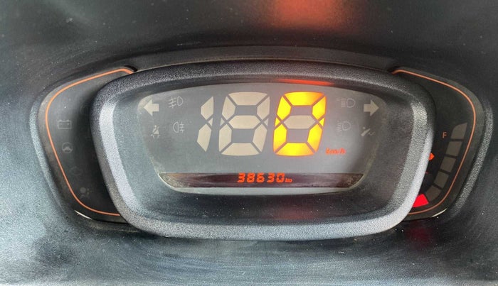 2018 Renault Kwid RXT 1.0, Petrol, Manual, 38,674 km, Odometer Image