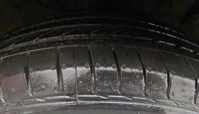 2015 Hyundai Creta 1.6 SX CRDI, Diesel, Manual, 58,313 km, Right Front Tyre Tread