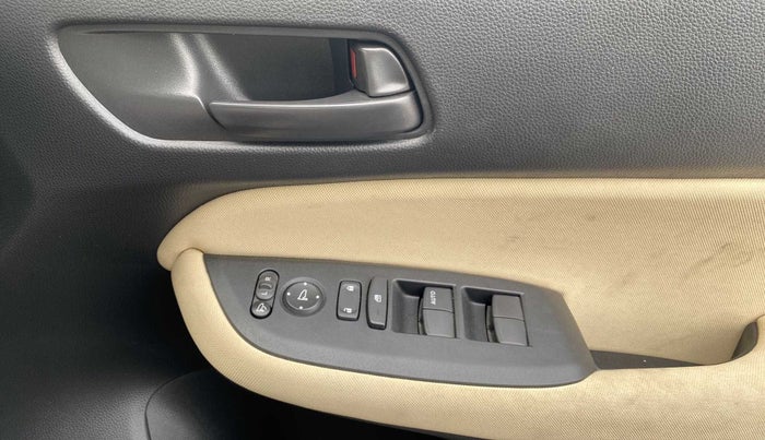 2022 Honda City 1.5L I-VTE V CVT, Petrol, Automatic, 14,437 km, Driver Side Door Panels Control