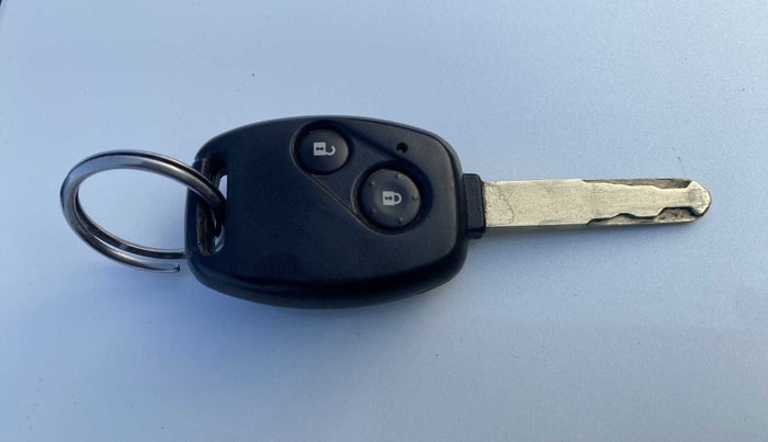 2016 Honda Brio VX AT, Petrol, Automatic, 55,095 km, Key Close Up