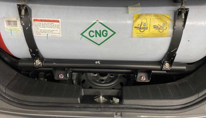2018 Maruti Wagon R 1.0 LXI CNG, CNG, Manual, 22,828 km, Boot Inside