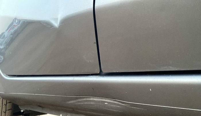 2015 Datsun Go T, Petrol, Manual, 9,971 km, Right running board - Slightly dented