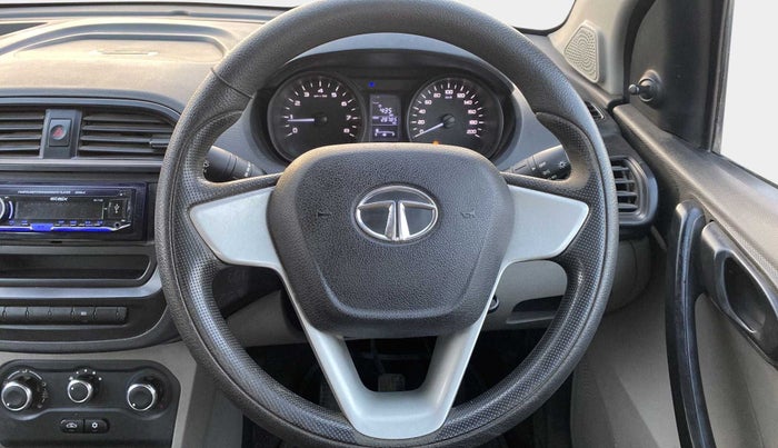 2018 Tata Tiago XE PETROL, Petrol, Manual, 28,784 km, Steering Wheel Close Up
