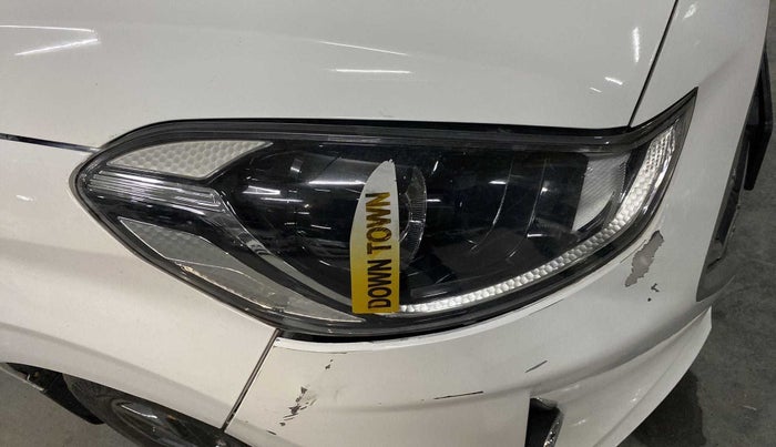 2021 Hyundai GRAND I10 NIOS SPORTZ AMT 1.2 KAPPA VTVT, Petrol, Automatic, 23,540 km, Right headlight - Minor scratches