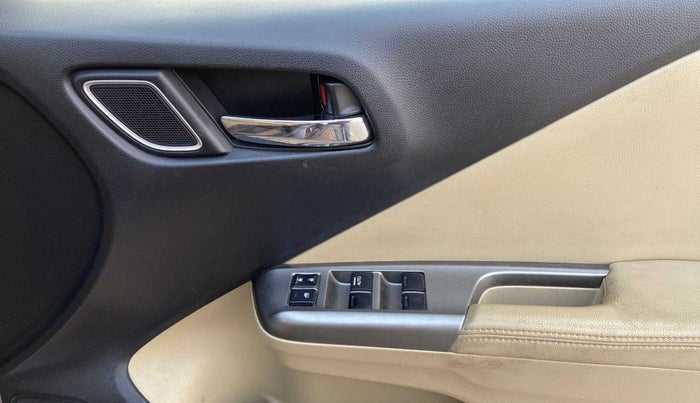 2017 Honda City 1.5L I-VTEC ZX CVT, Petrol, Automatic, 76,351 km, Driver Side Door Panels Control