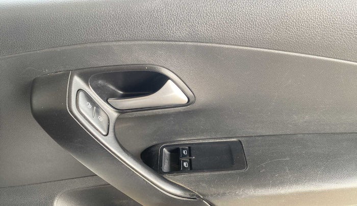 2018 Volkswagen Ameo TRENDLINE 1.5L, Diesel, Manual, 80,525 km, Driver Side Door Panels Control